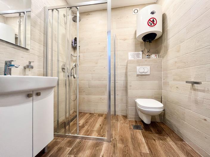 Image No.3-Studio à vendre à Kotor