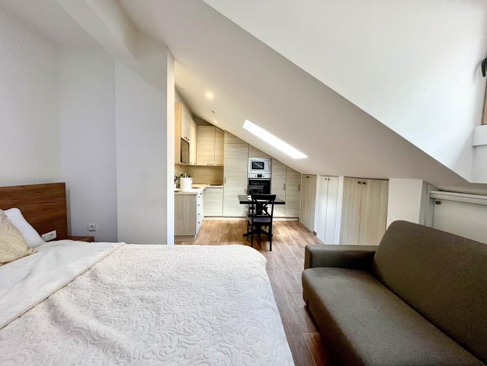 Image No.9-Studio à vendre à Kotor