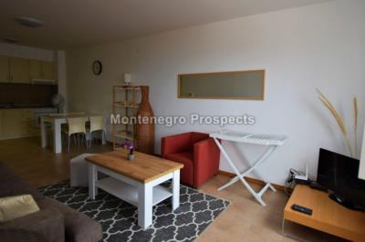 One-bedroom-apartment-located-in-a-small-complex--Becici--12245--7-