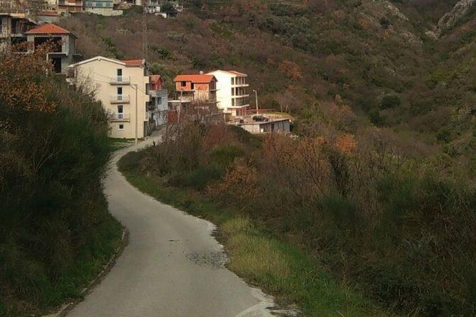 Image No.5-Terrain à vendre à Becici