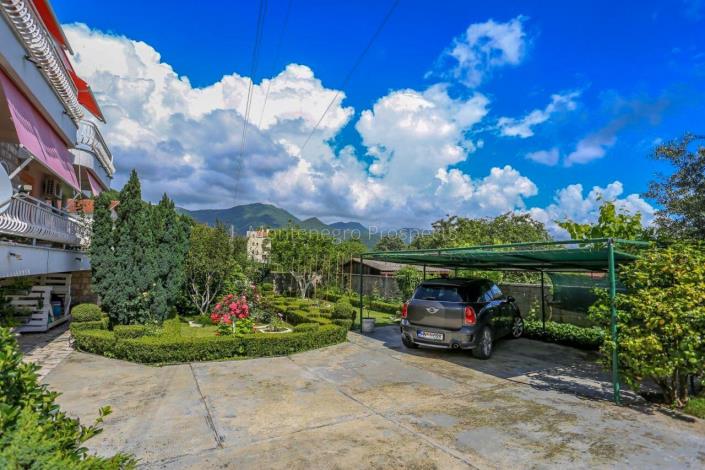 Image No.4-Maison de 4 chambres à vendre à Bijela