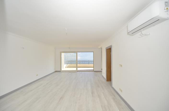 Image No.11-Apartment for sale