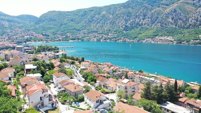 Image No.4-Maison de 10 chambres à vendre à Dobrota