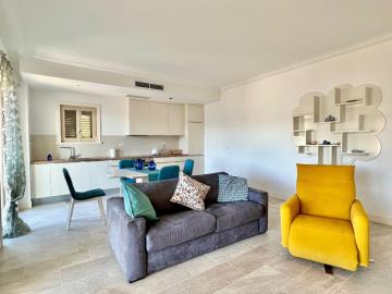 -------------------------------------------------------------------------------12386--36-_1067x800