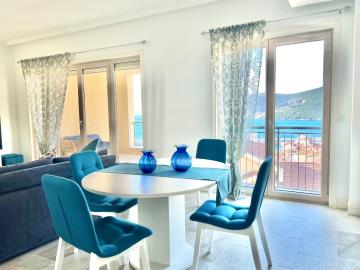 -------------------------------------------------------------------------------12386--39-_1066x800