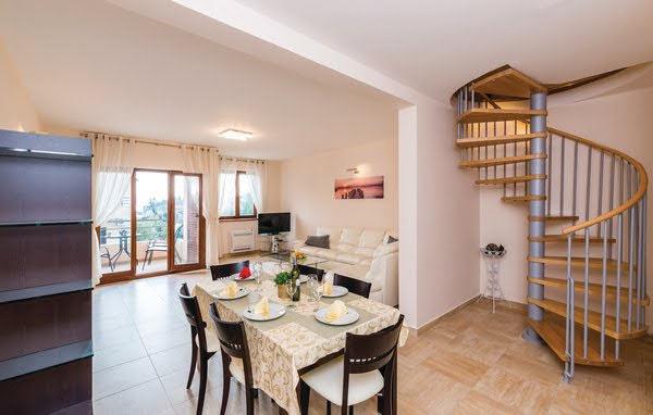 Image No.1-Appartement de 3 chambres à vendre à Herceg Novi