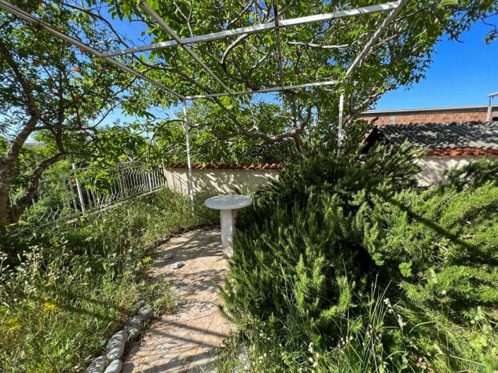 Image No.5-Maison de 4 chambres à vendre à Bar