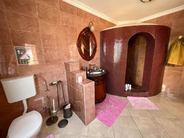 Image No.7-6 Bed Villa for sale