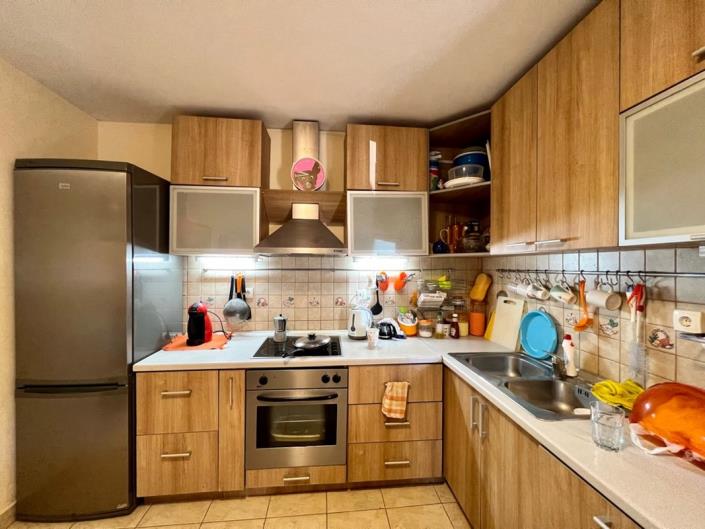 Image No.3-5 Bed House for sale