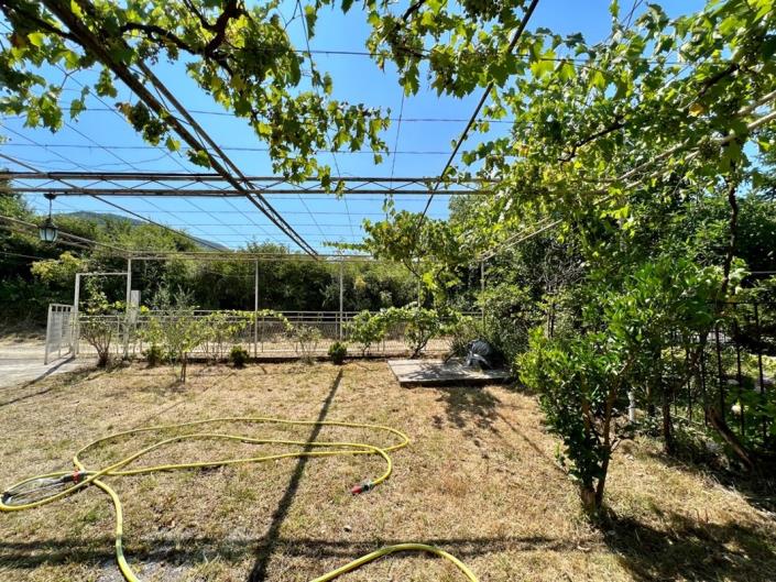 Image No.5-5 Bed House for sale