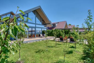 Modern-house-with-a-garden--Tivat--13497--8-