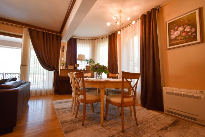 Image No.14-Villa de 6 chambres à vendre à Dobrota