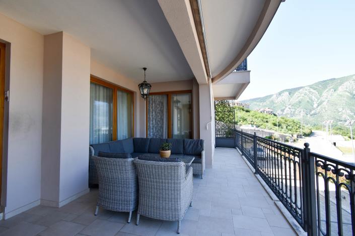 Image No.17-Villa de 6 chambres à vendre à Dobrota