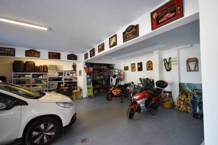 Image No.31-Villa de 6 chambres à vendre à Dobrota