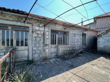 14073-mrkovi-stone-house-12