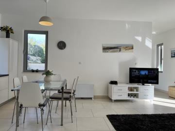 Modern-two-bedroom-apartment-located-in-a-complex-with-shared-pool--Morinj--13538--35-