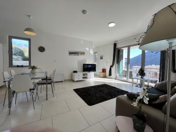 Modern-two-bedroom-apartment-located-in-a-complex-with-shared-pool--Morinj--13538--36-