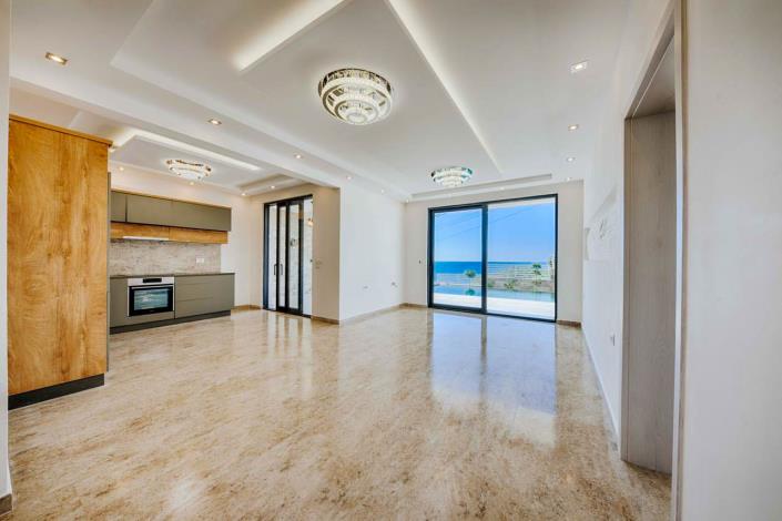 Image No.12-4 Bed Villa for sale