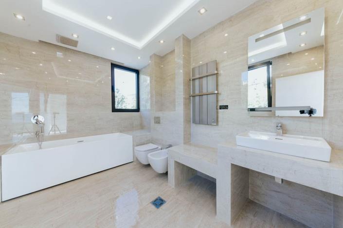 Image No.22-4 Bed Villa for sale