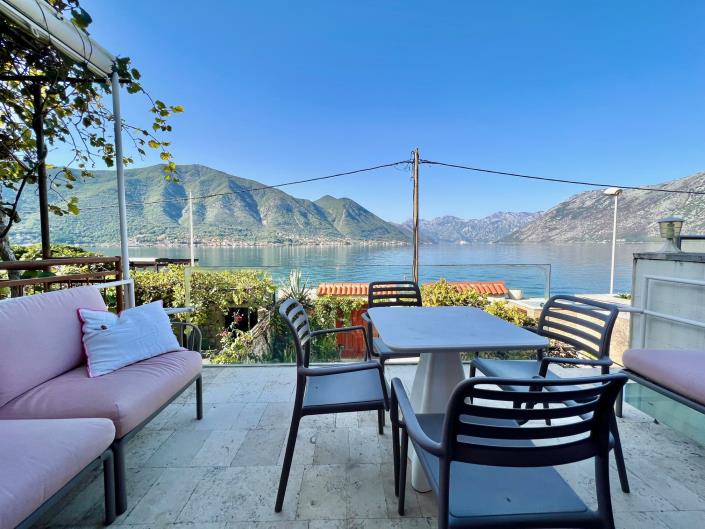 Image No.6-Villa de 3 chambres à vendre à Dobrota