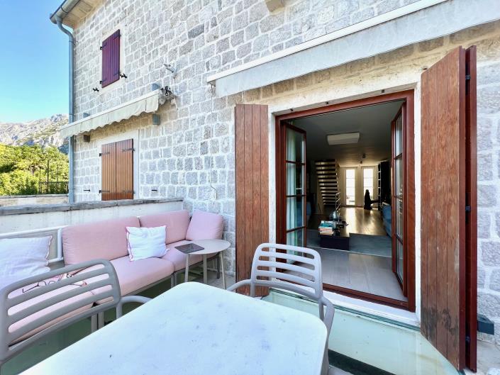 Image No.7-Villa de 3 chambres à vendre à Dobrota