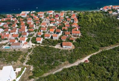 14084-Tivat-plots-with-views-1