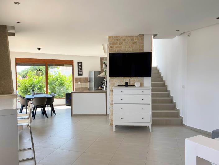 Image No.9-3 Bed Villa for sale