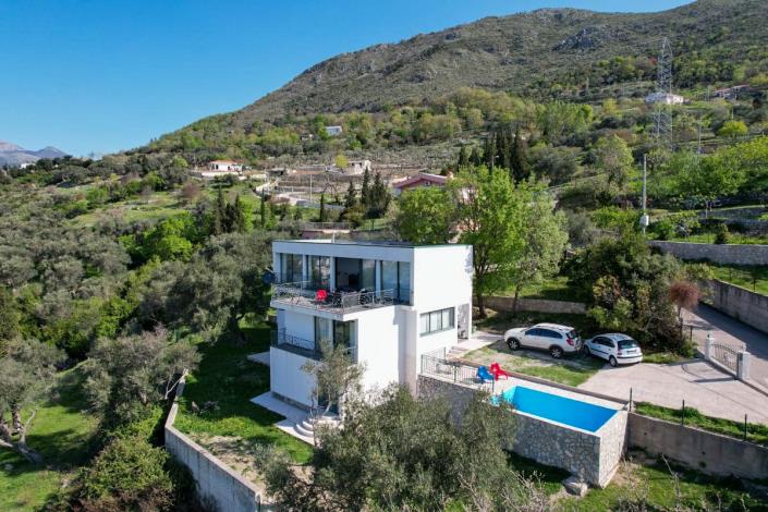 Image No.9-Villa de 4 chambres à vendre à Stari Bar