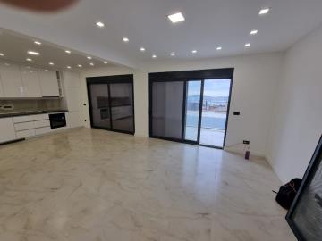 Novaja-villa-s-basejnom-v-Bare-12488--8-_1067x800