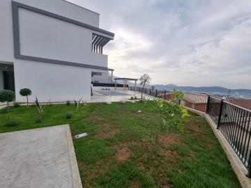 Novaja-villa-s-basejnom-v-Bare-12488--12-_1067x800