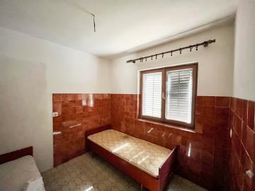 house-for-sale-13517--1-_1067x800