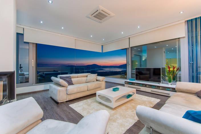 Image No.9-3 Bed Villa for sale