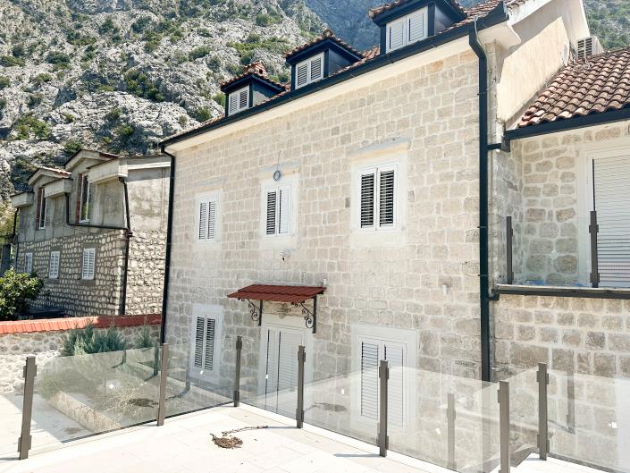 Image No.12-4 Bed Villa for sale