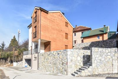 1 - Kolašin, Maison