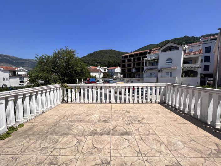 Image No.5-Villa de 4 chambres à vendre à Tivat