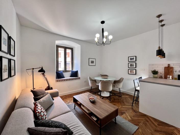 Image No.16-2 Bed Apartment for sale