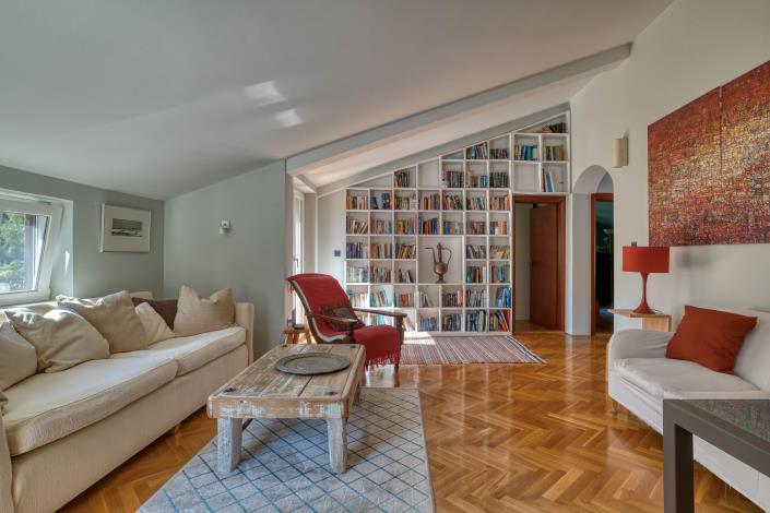 Image No.5-4 Bed House/Villa for sale