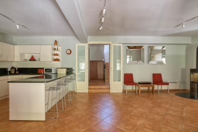 14129-Prcanj-Home-for-sale---11-of-41-