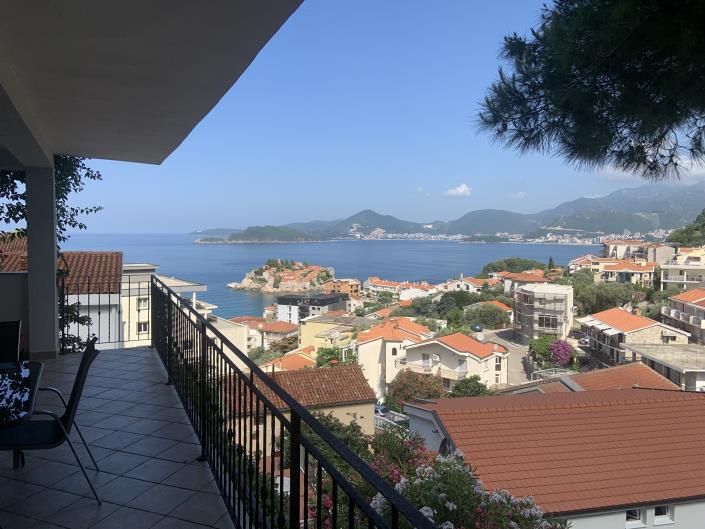 Image No.2-Appartement de 2 chambres à vendre à Sveti Stefan