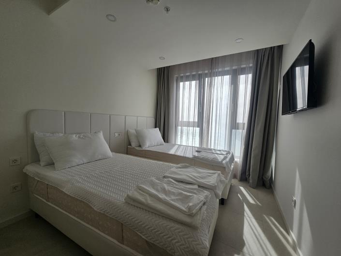 Image No.8-2 Bed Apartment for sale