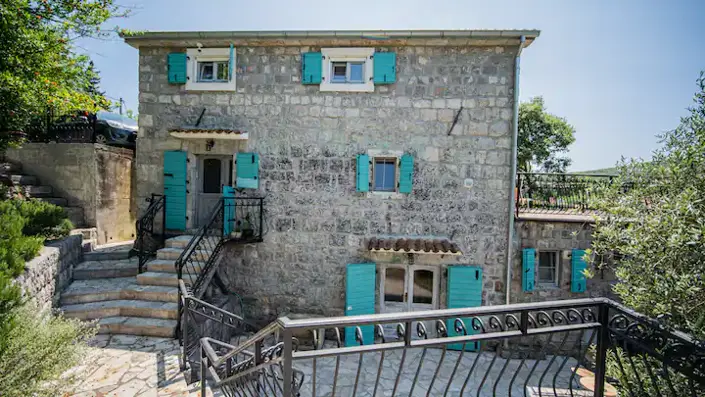 Image No.26-Villa / Détaché de 3 chambres à vendre à Tivat