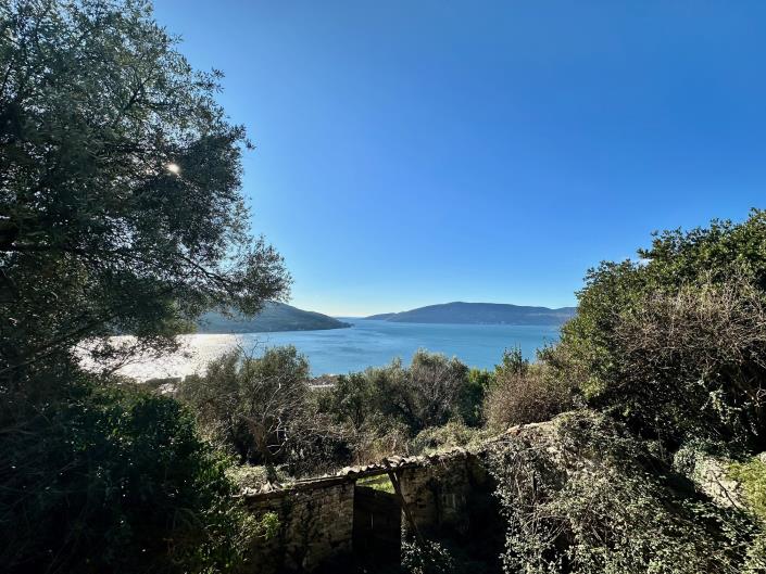 Image No.3-Terrain à vendre à Kumbor