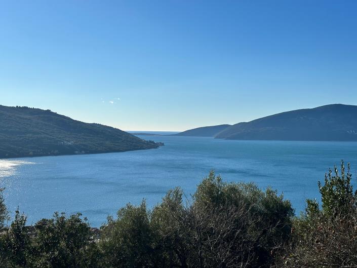 Image No.5-Terrain à vendre à Kumbor