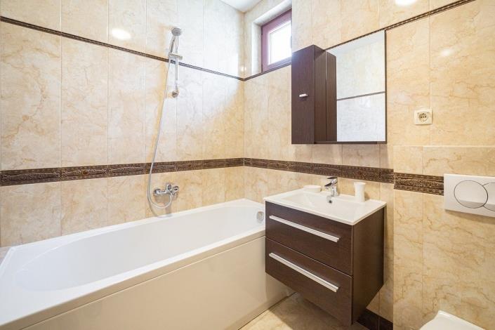 Image No.2-Appartement de 1 chambre à vendre à Becici