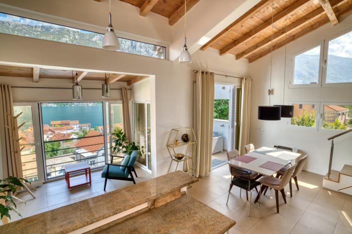 Image No.4-Villa de 6 chambres à vendre à Prcanj