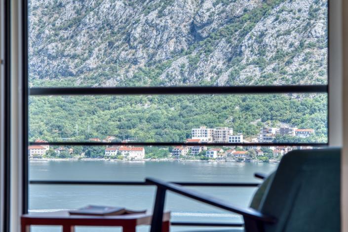 Image No.5-Villa de 6 chambres à vendre à Prcanj