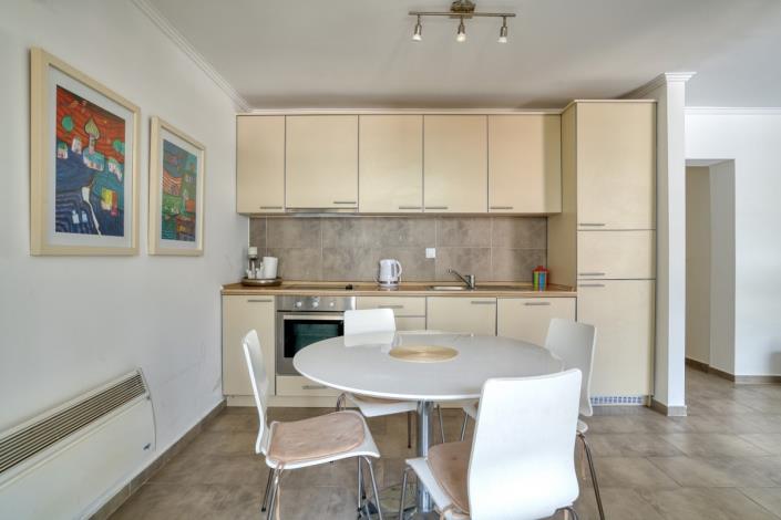 Image No.8-Villa de 6 chambres à vendre à Prcanj