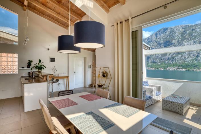 Image No.20-Villa de 6 chambres à vendre à Prcanj