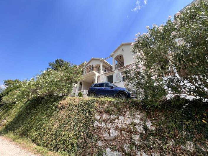 Image No.18-Villa de 3 chambres à vendre à Kotor