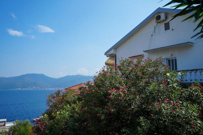 Image No.22-Maison de 4 chambres à vendre à Tivat